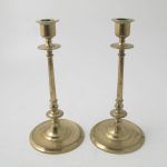 552 2399 CANDLESTICKS